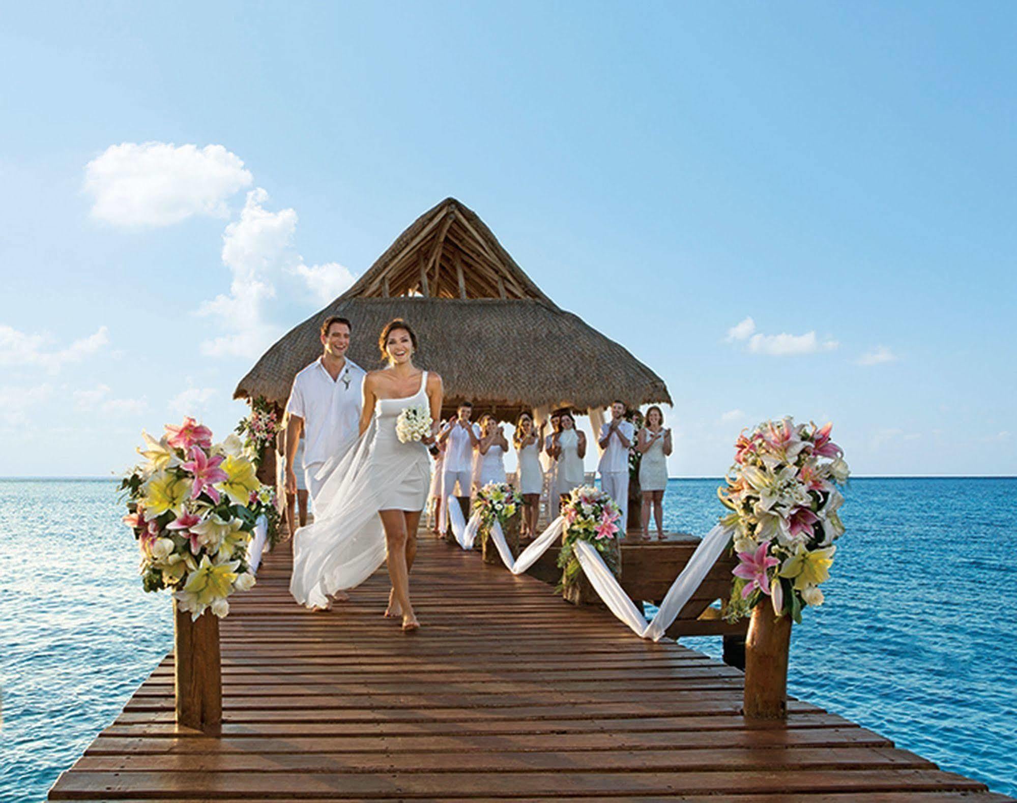 Secrets St. James (Adults Only) Montego Bay Buitenkant foto