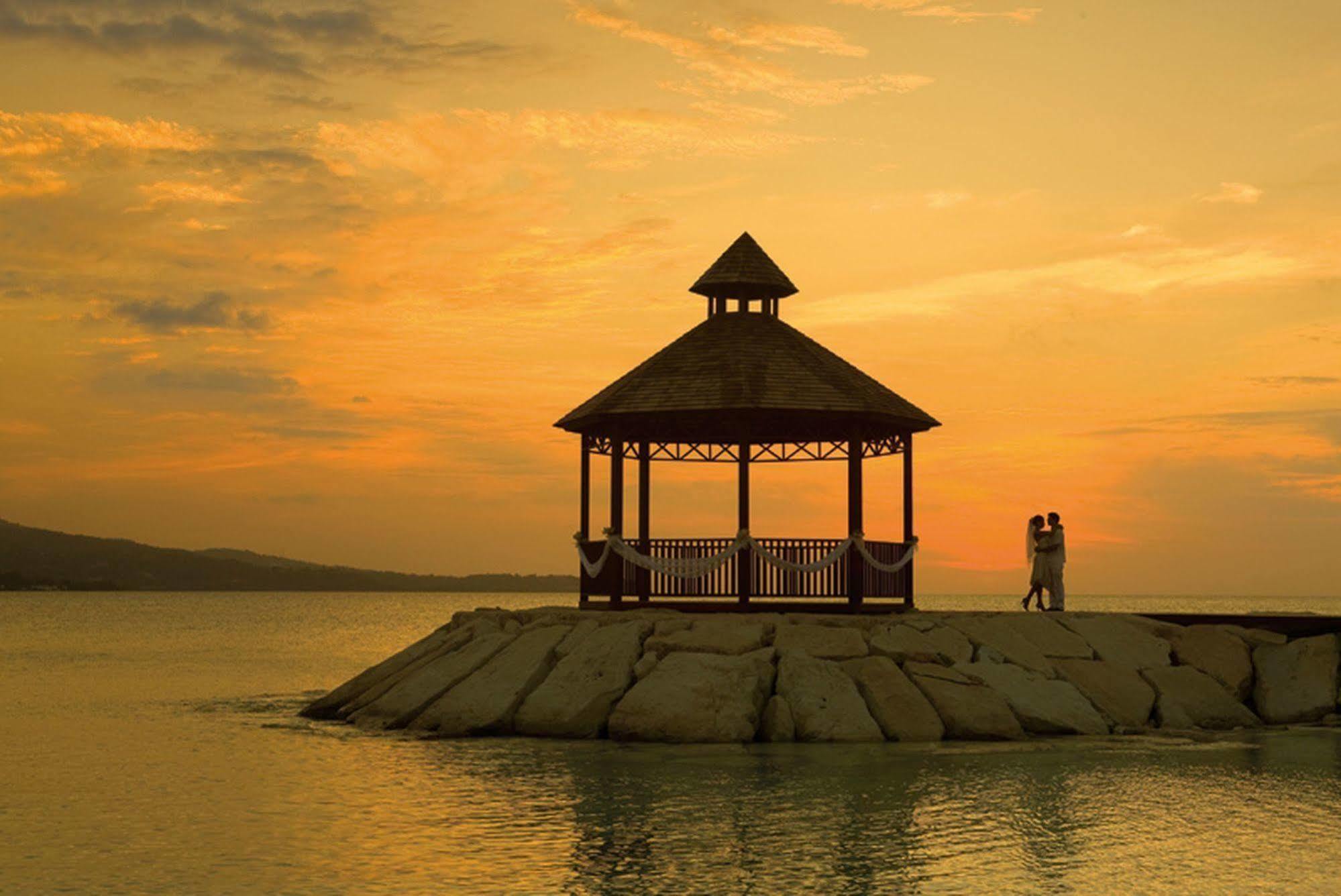 Secrets St. James (Adults Only) Montego Bay Buitenkant foto